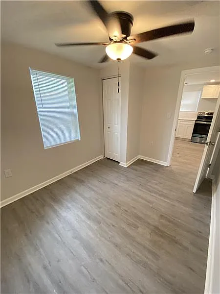 3 bed, 820 sqft, $1,550 — Photo 4