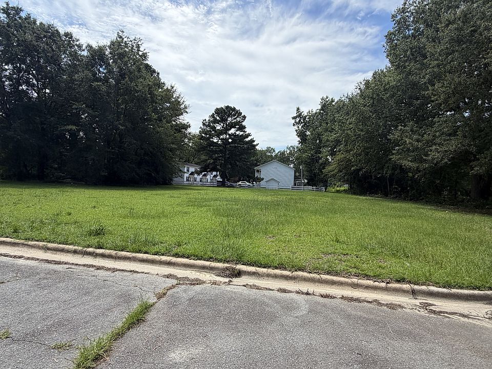 2nd image of 801 2nd Ave Lot 4