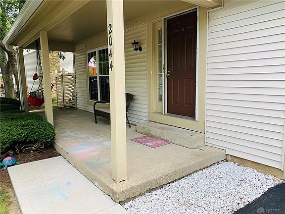 2nd image of 2044 Foxknoll Dr