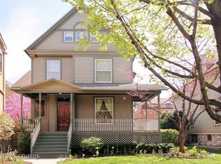 416 Wisconsin Ave, Oak Park, IL 60302