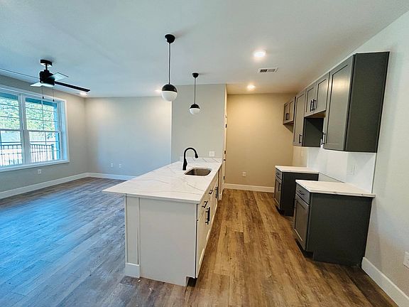 3rd image of 4701 Forest Hill Ave #209