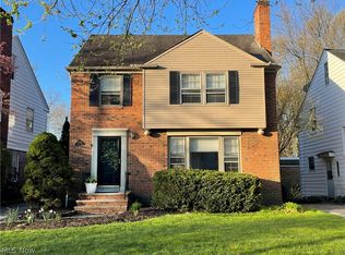 2346 Charney Rd, University Heights, OH 44118