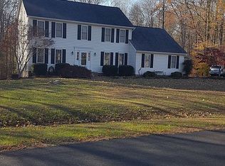 1670 Heather Ln, Huntingtown, MD 20639