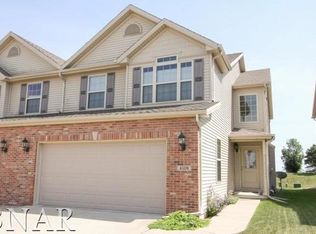4109 Pump House Ln, Bloomington, IL 61705