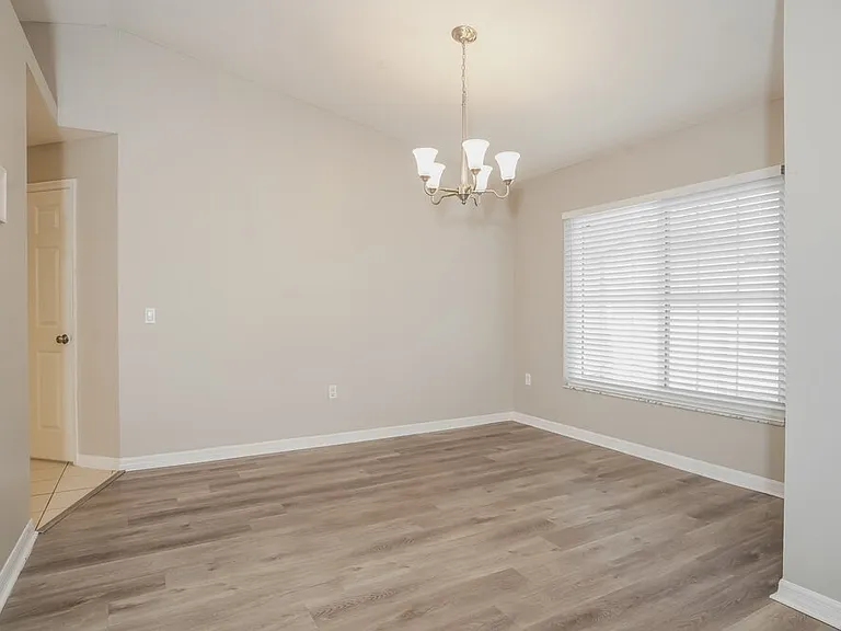 7530 Gunstock Dr — Photo 8