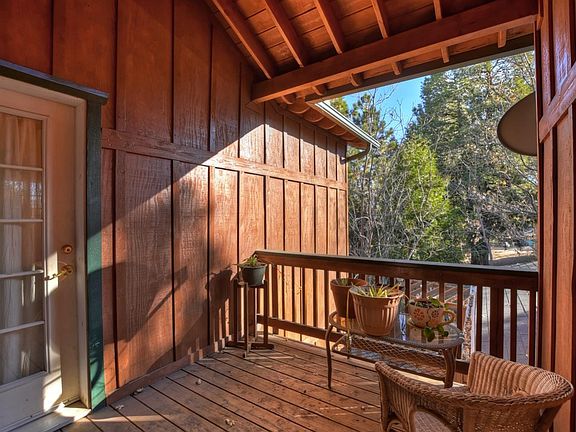 5th image of 31089 Glen Oak Dr