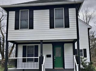 294 Roosevelt Ave, Oakhurst, NJ 07755