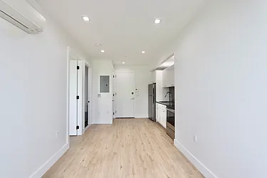 Rented by MADEHOME