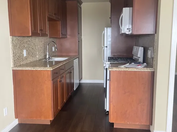 746 24th St #746, Hermosa Beach, CA 90254