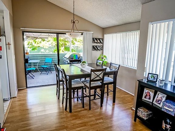 5th image of 27128 Hidaway Ave Unit 7