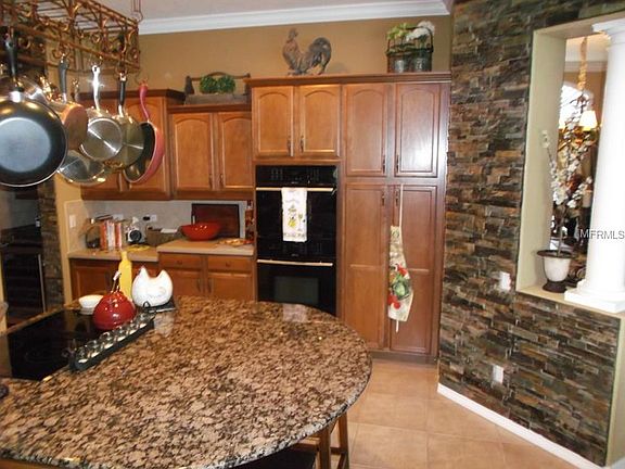 2nd image of 2824 Blue Springs Pl