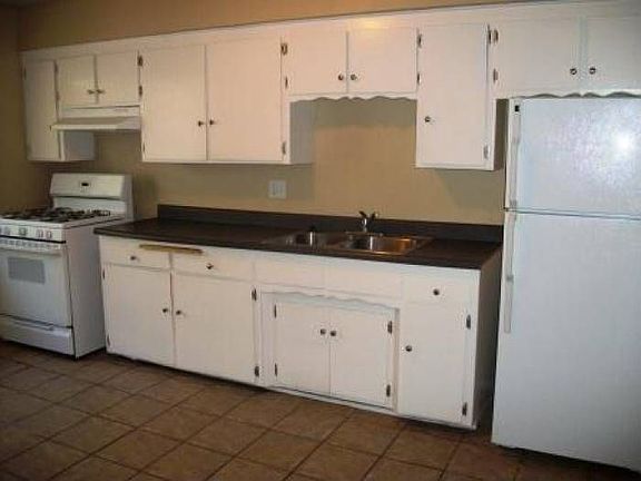 4th image of 6717 27th St