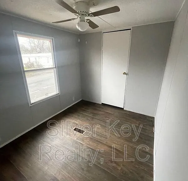 1019 S Jackson St #23 — Photo 6