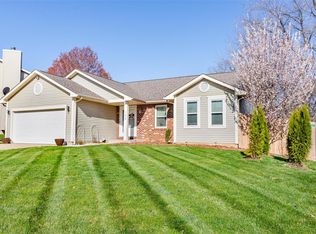 109 Newcastle Dr, Fairview Heights, IL 62208