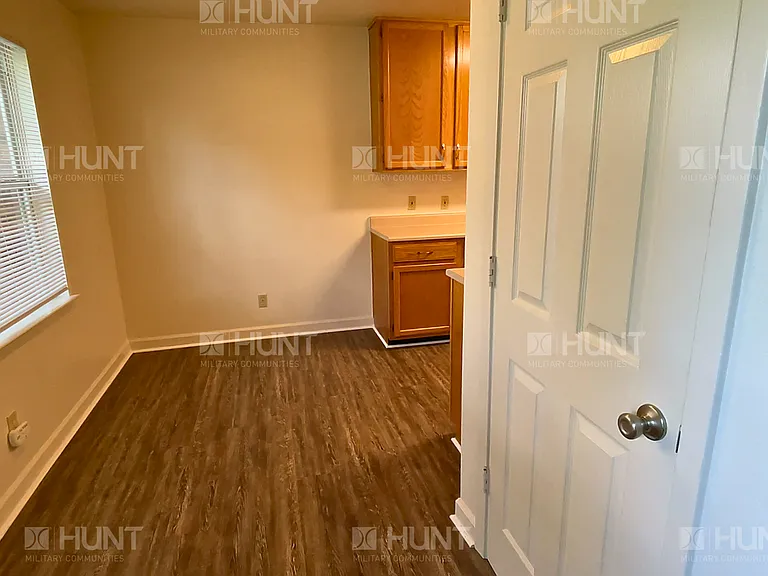 1450B Grissom Ct — Photo 6