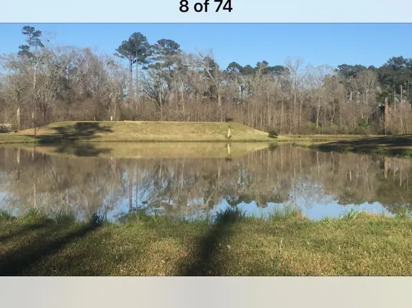 7444 S Tiger Bend Rd, Baton Rouge, LA 70817