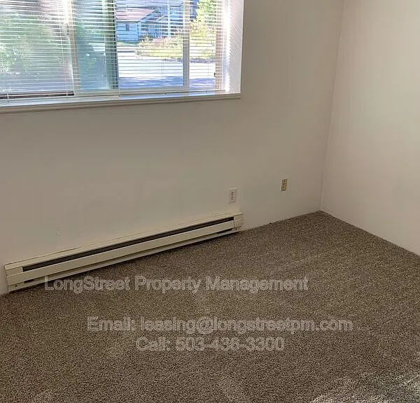 1765 NW Van Buren Ave #4 — Photo 9