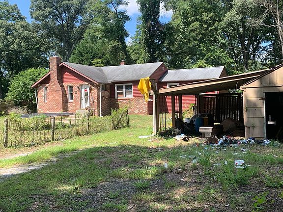 2nd image of 94 Pine Rd