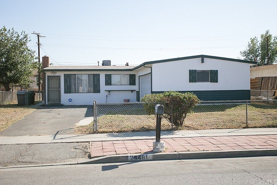1st image of 24481 Marilyn St