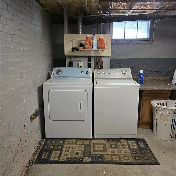 2 Hillside St #3 — Photo 28