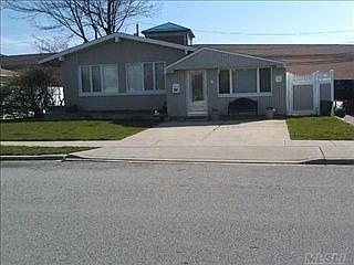 1st image of 646 Dolores Ln