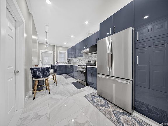 3rd image of 104-21 92nd Avenue