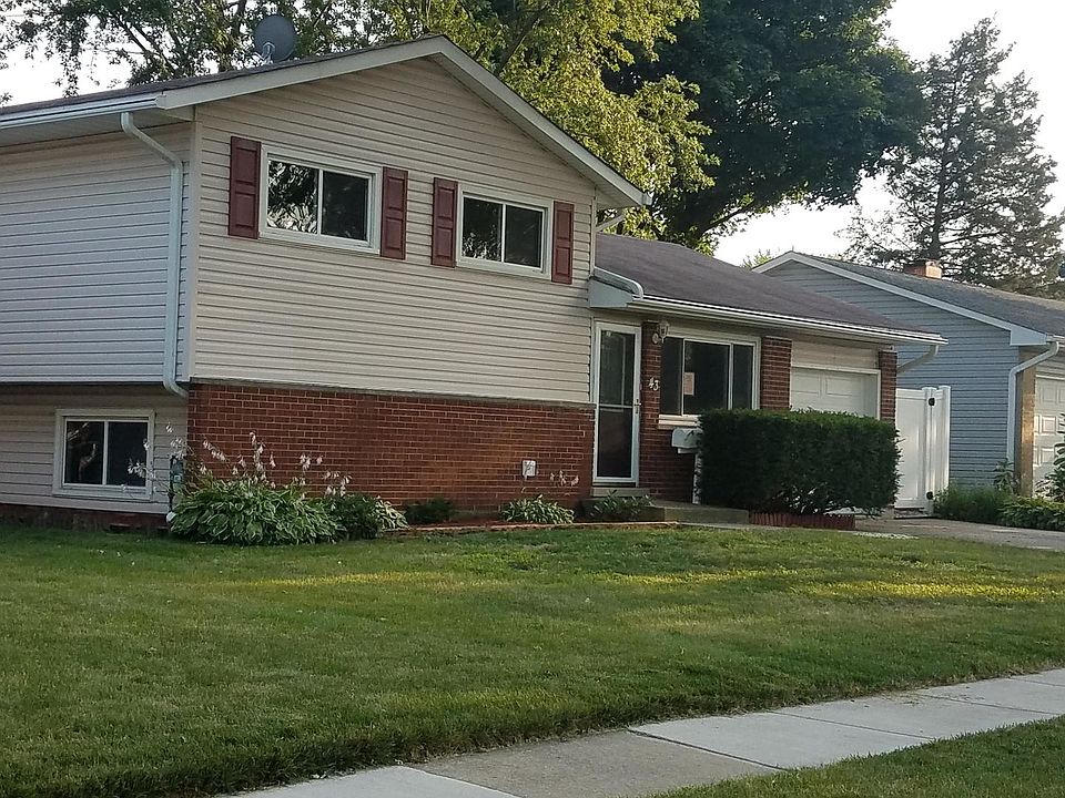 1st image of 43 W Altgeld Ave