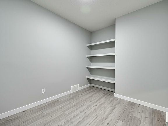 4th image of 1567 Esaiw Pl NW