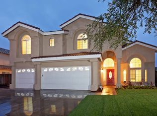 8539 N Barton Ave, Fresno, CA