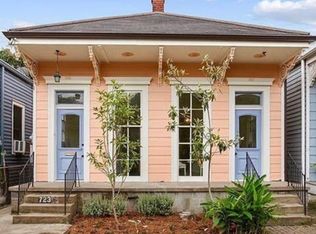 721 Pleasant St, New Orleans, LA 70115