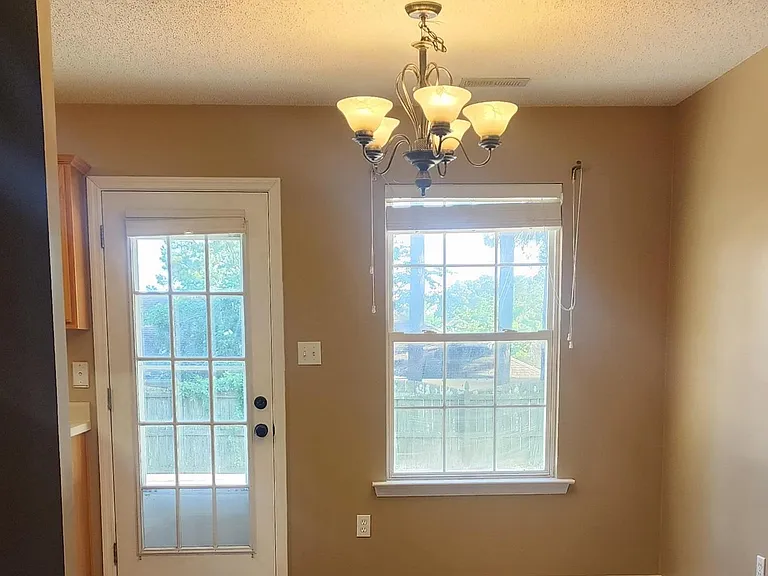 117 Bambi Ln — Photo 4