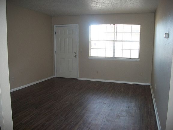 2nd image of 700 NW 17th St APT 7
