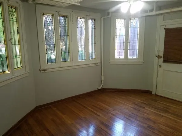 4137 N Dickinson Ave Unit G, Chicago, IL 60641