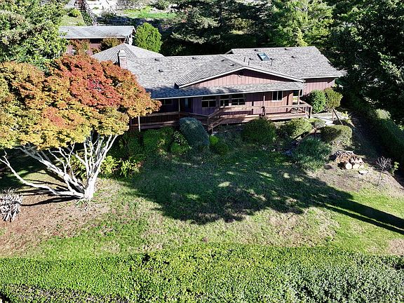 5th image of 15604 Napa Ln