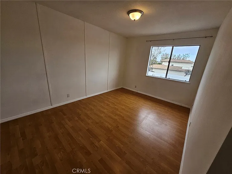 15271 Cadiz Dr — Photo 31
