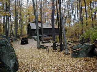 26 Lake Rd, Lake Ariel, PA 18436