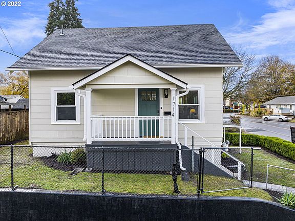 3rd image of 1714 Esther St