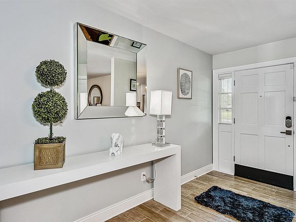 3rd image of 4209 Burtonwood Dr