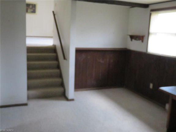 4th image of 8437 Glenwood Ave