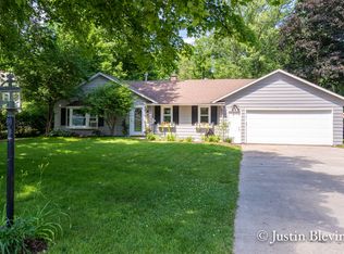7609 Fase St SE, Ada, MI 49301