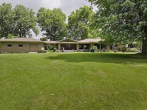 2nd image of 1009 Red Mill Dr