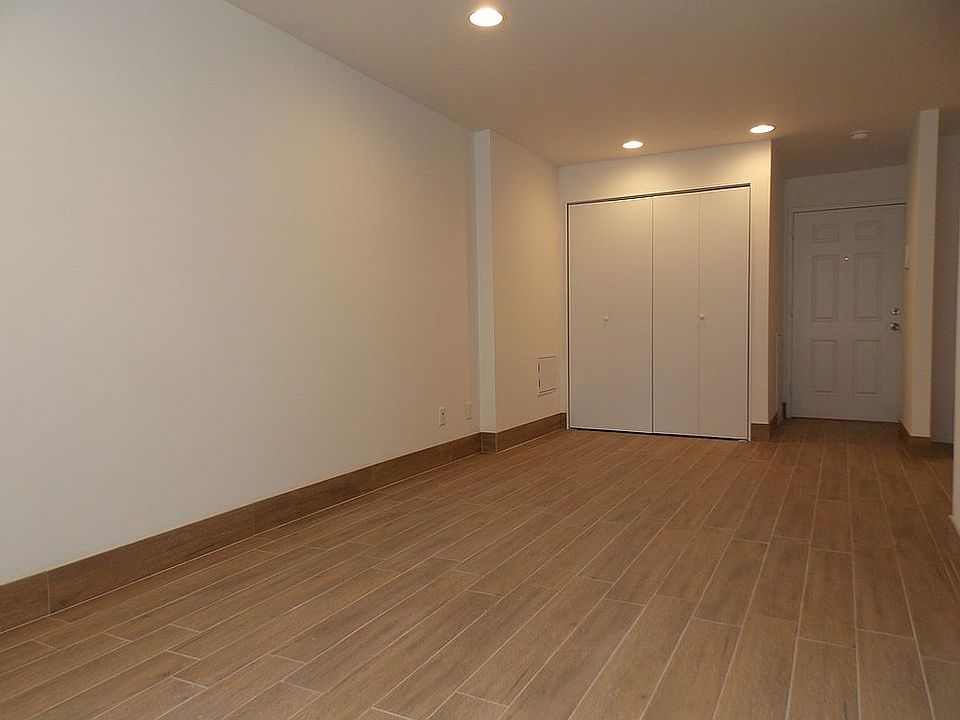 1st image of 8106 Avenue 141