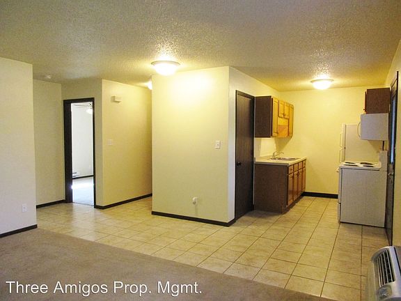 4th image of 408 Quincy St APT 04