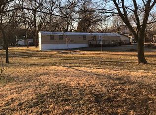6542 NW Elmont Rd, Topeka, KS 66618