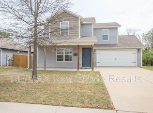 5411 Cherry Creek Rd, Bentonville, AR 72713