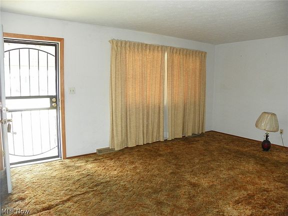 2nd image of 4569 W 154th St