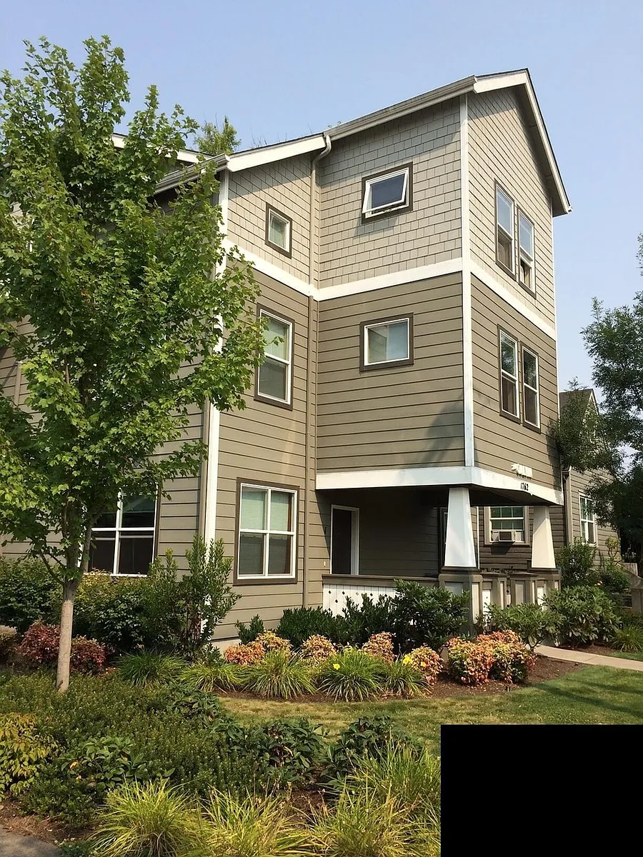 Exterior 1762 hilyard st 2 - 1762 Hilyard St