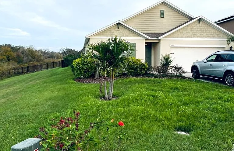 1128 Fox Path — Photo 1