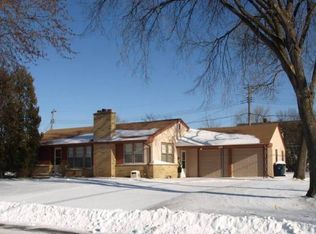 6200 Bryant Ave N, Brooklyn Center, MN 55430