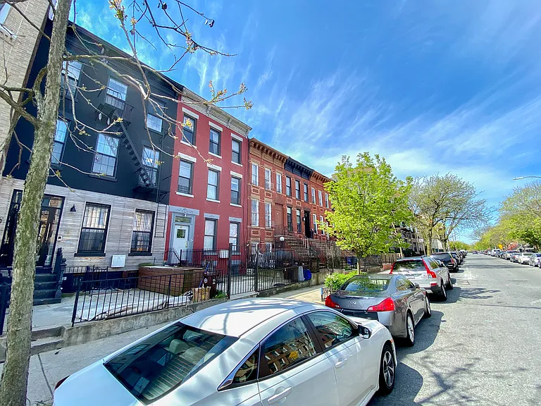 78 Somers St #3 — Photo 14